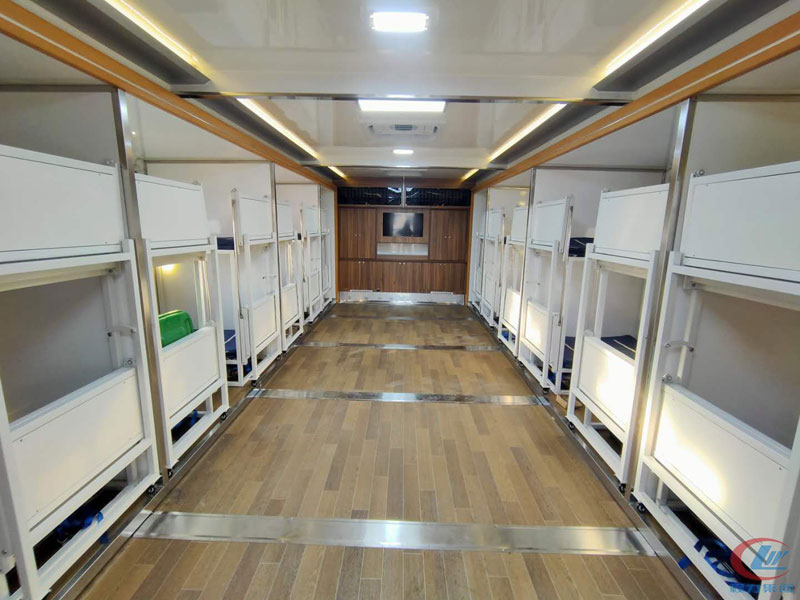 重汽豪沃T5G宿營車(24人)