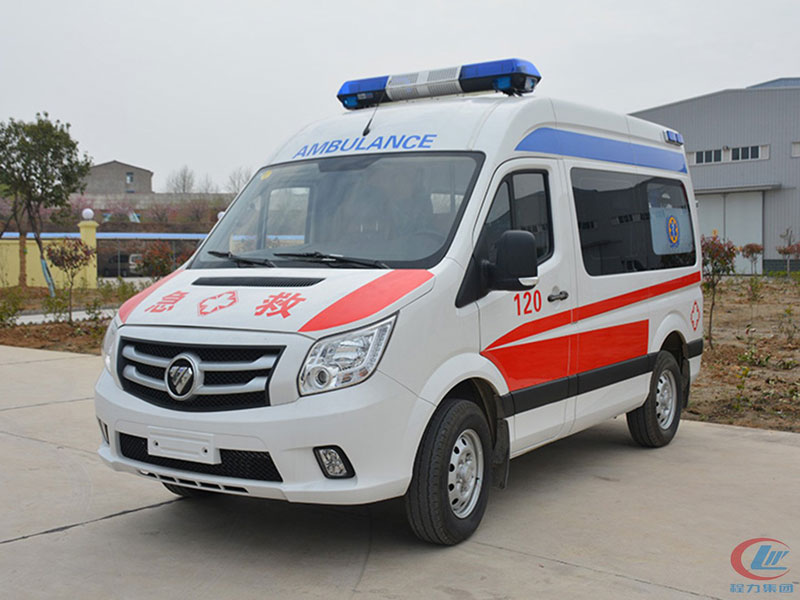 國六福田圖雅諾救護車(短軸)