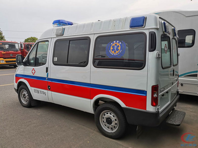 江鈴特順短軸中頂國六救護車(柴油版)
