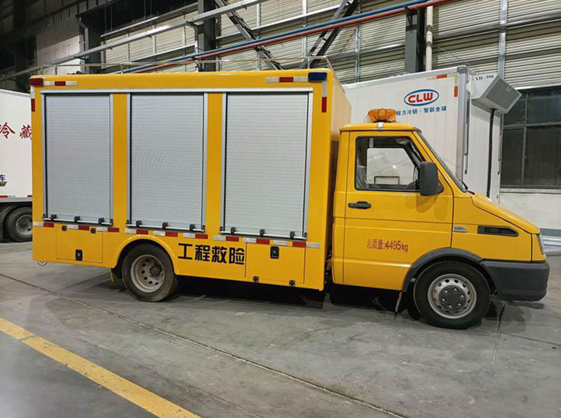 國六依維柯歐勝救險車