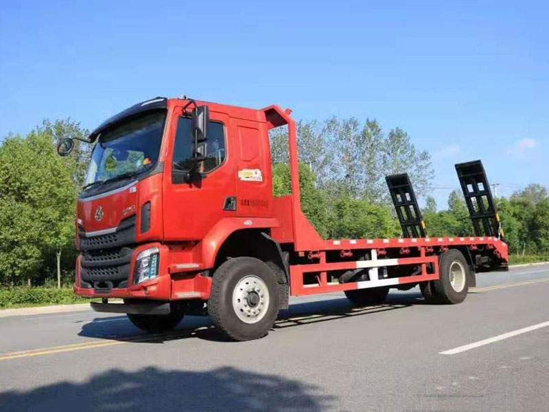 國六東風柳汽乘龍單橋平板運輸車