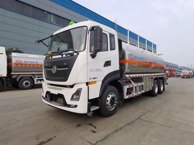 國(guó)六東風(fēng)天龍后雙橋鋁合金運(yùn)油車(chē)