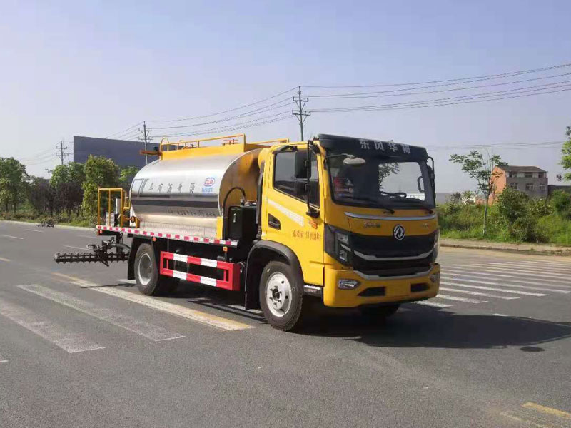 國六東風華神6.3立方智能型瀝青灑布車