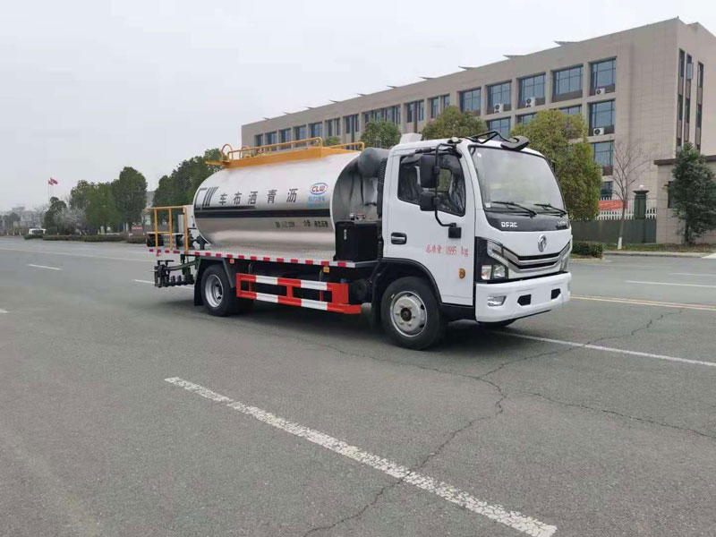 國六東風多利卡7方瀝青灑布車