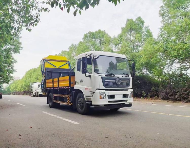 國六東風天錦防撞緩沖車