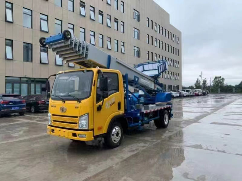 國六解放藍牌32米云梯車