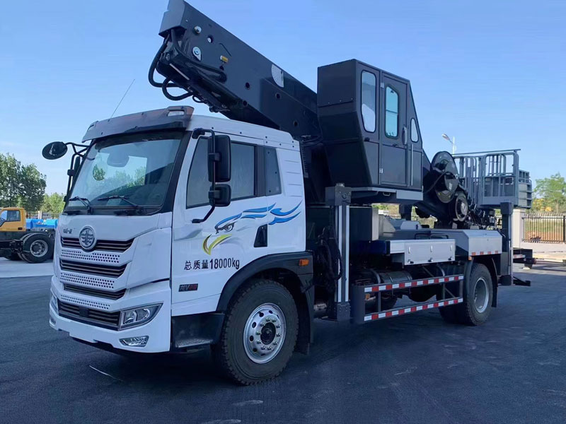 國六解放45米云梯搬家作業車