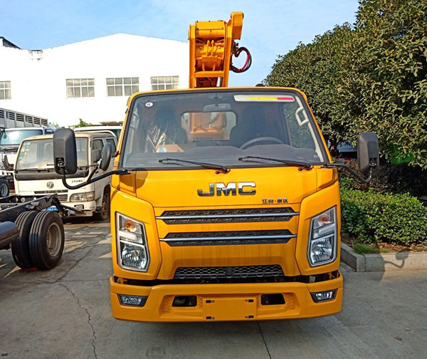 江鈴國六伸縮臂21米高空作業車（藍牌）