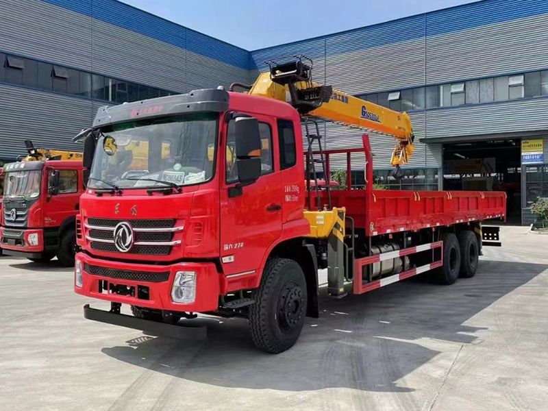 東風K5后八輪隨車吊 國六