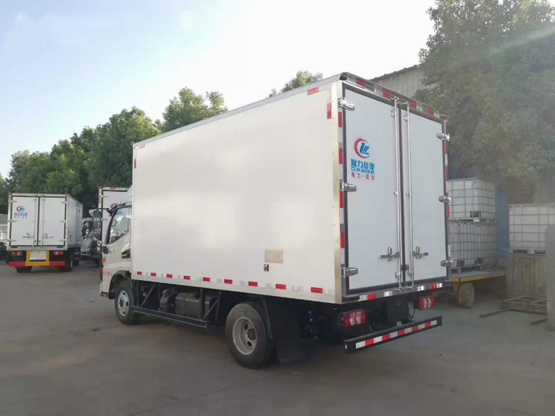 國六江淮俊鈴V5 4米2冷藏車