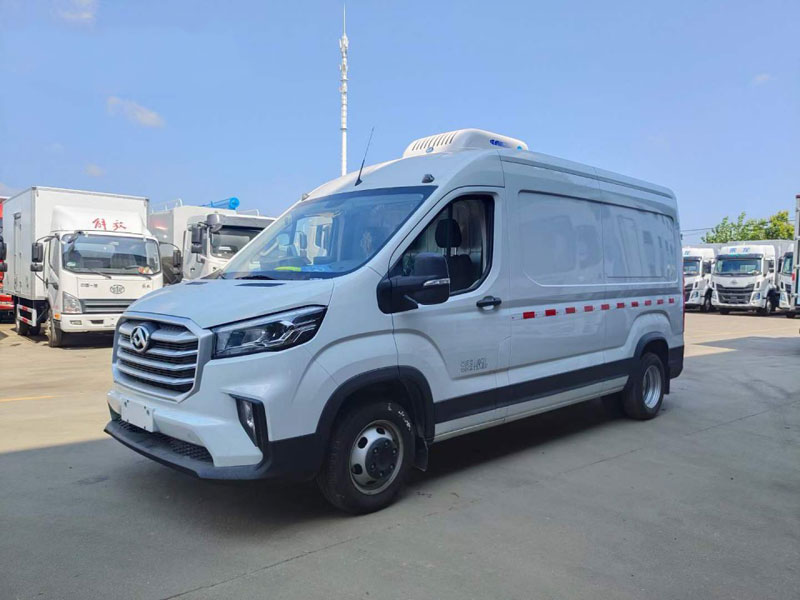 上汽大通小型面包冷藏車