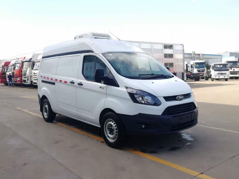 福特全順小型面包冷藏車