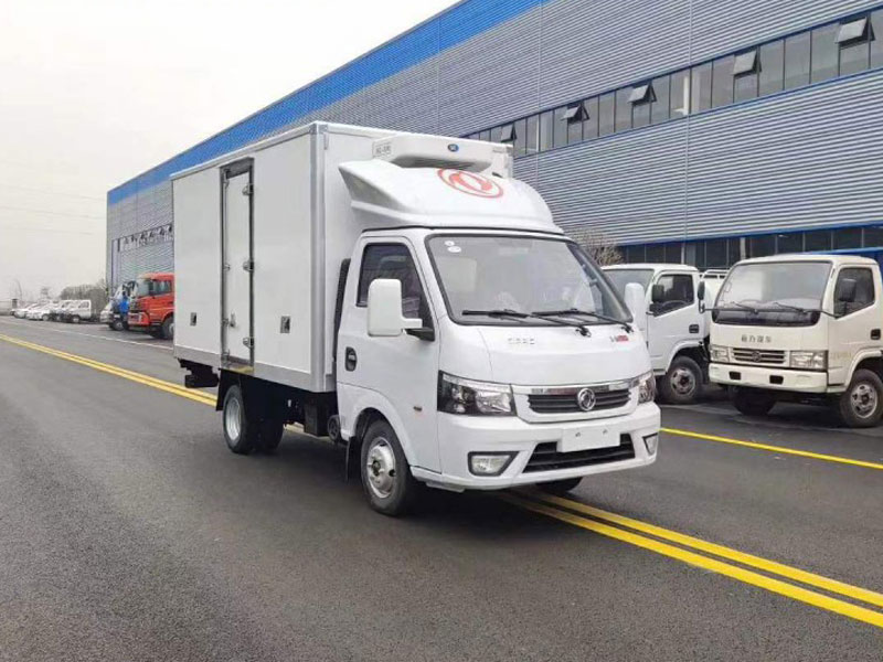 國六東風(fēng)途逸3.5米小型冷藏車