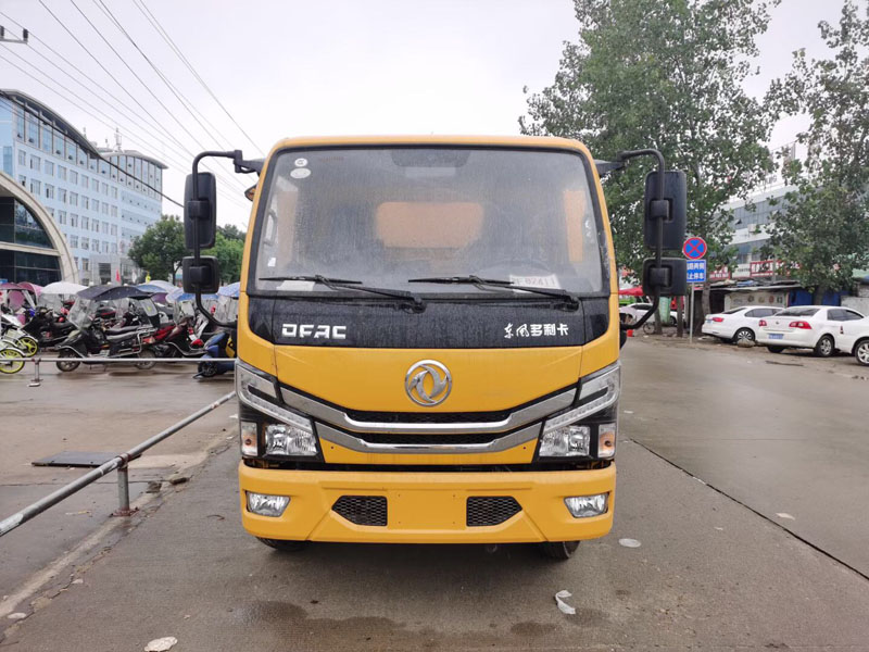 國六小多利卡污水處理車