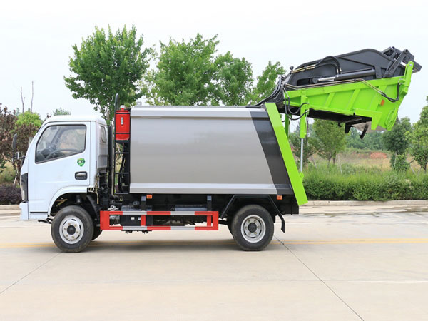 國六小福瑞卡6方壓縮垃圾車
