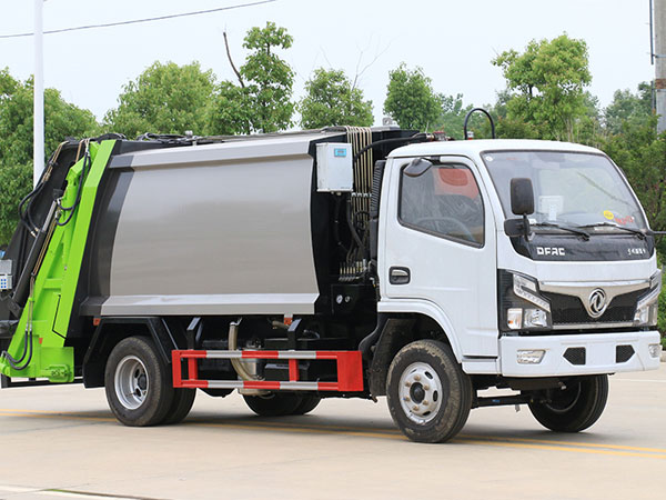 國六小福瑞卡6方壓縮垃圾車