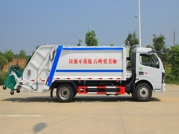 國六大多利卡8方壓縮垃圾車
