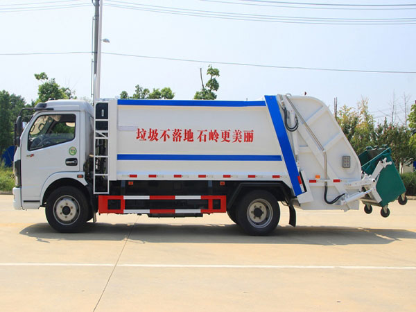 國六大多利卡8方壓縮垃圾車