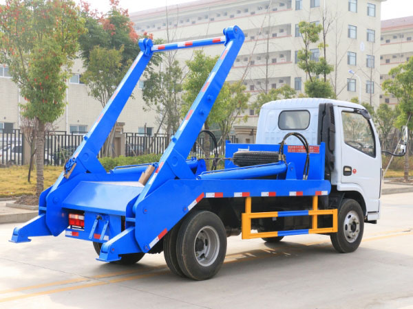 國六東風小多利卡3~4方擺臂垃圾車