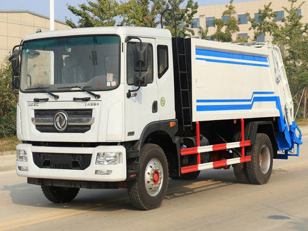 國六東風D9 12方壓縮垃圾車
