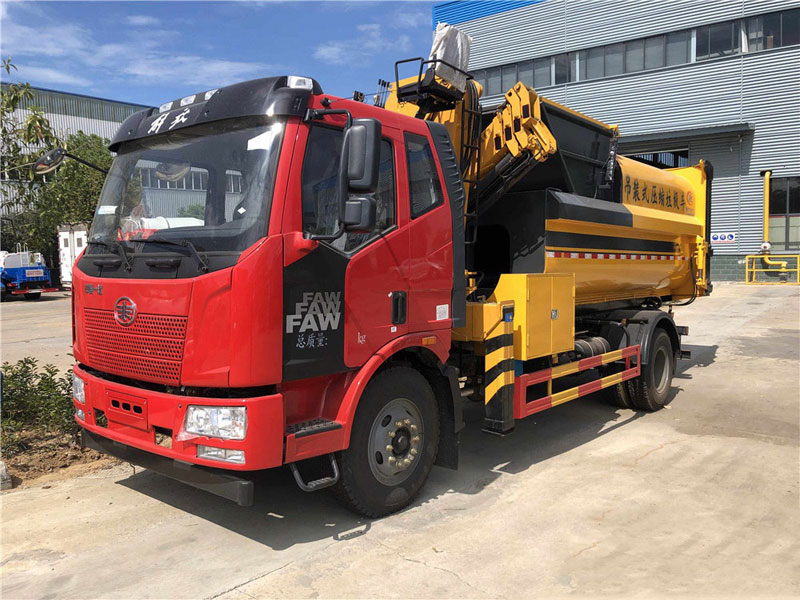 國六12方解放J6L吊裝壓縮垃圾車