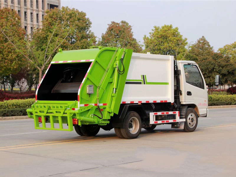 國六4立方藍(lán)牌凱馬壓縮垃圾車