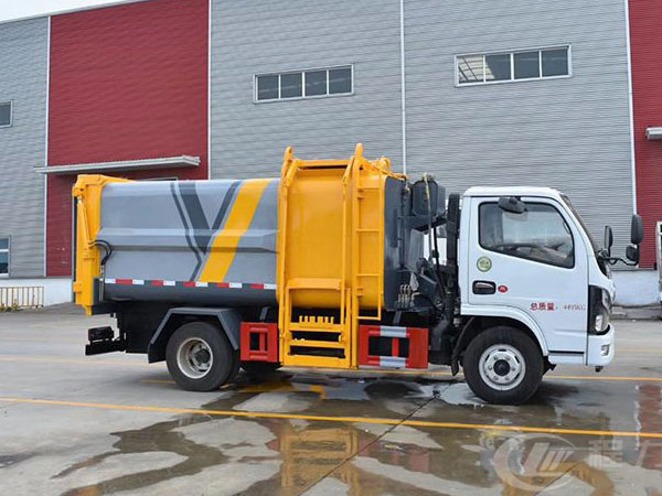 國(guó)六7方藍(lán)牌東風(fēng)D6側(cè)裝壓縮垃圾車