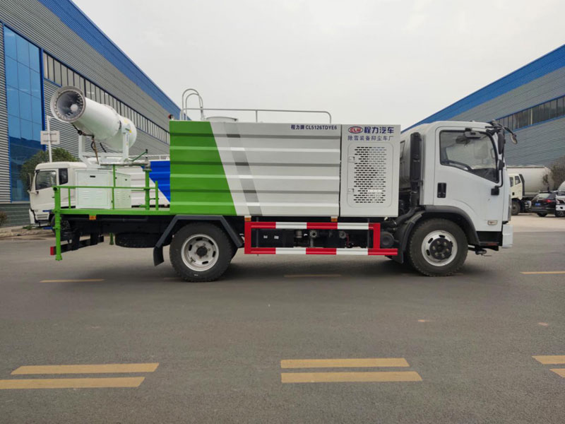 國六東風(fēng)D7型多功能抑塵車