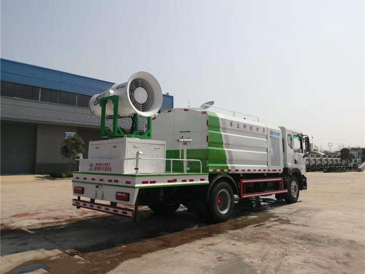 國六東風(fēng)D9型多利卡抑塵車