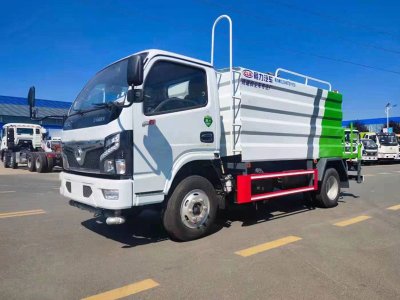 程力集團(tuán)國(guó)六東風(fēng)福瑞卡7方灑水車